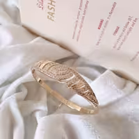 دستبند مشابه طلا رنگ ثابت ضد حساسییت 