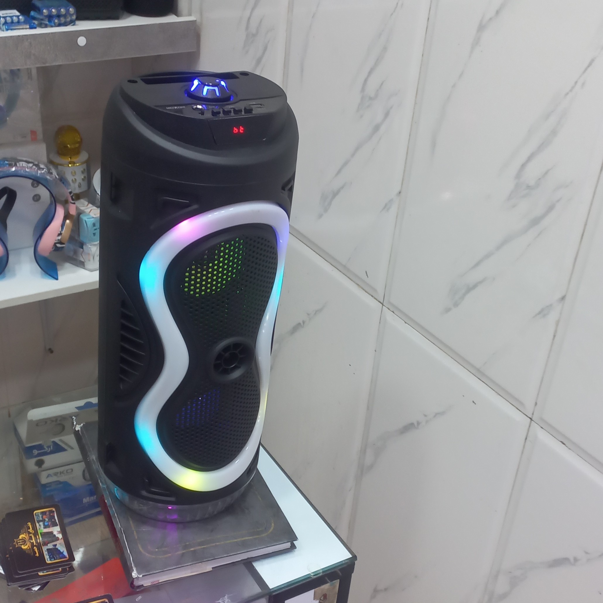 اسپیکر بلوتوثی قابلحمل ارسال رایگان گارانتی یکسال اسپیکر رقصنوردار اسپیکربلوتوث