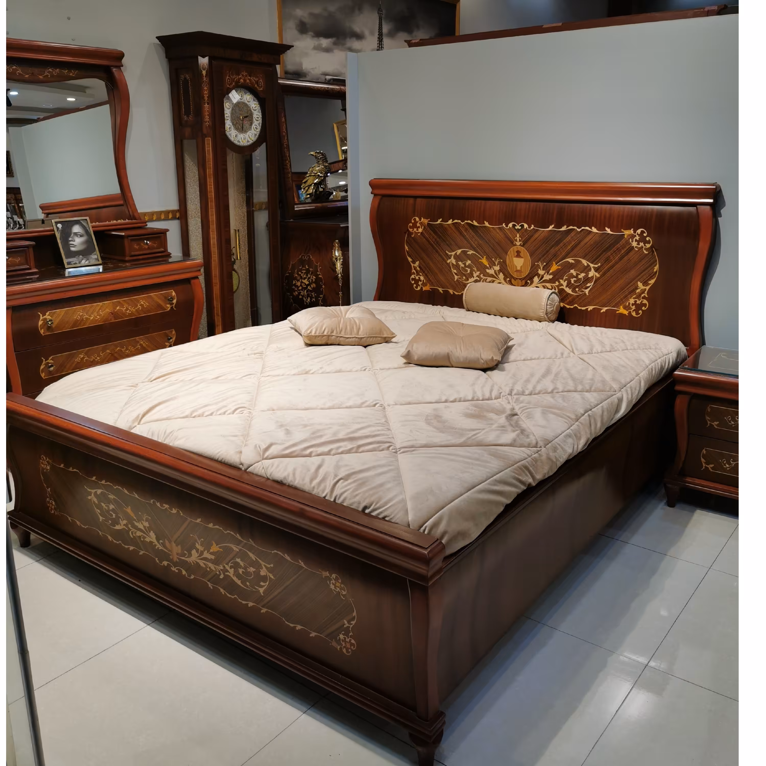 سرویس خواب (تختخواب) معرق کاری شده مدل خمره ای ابعاد 2متر در 160 سانت