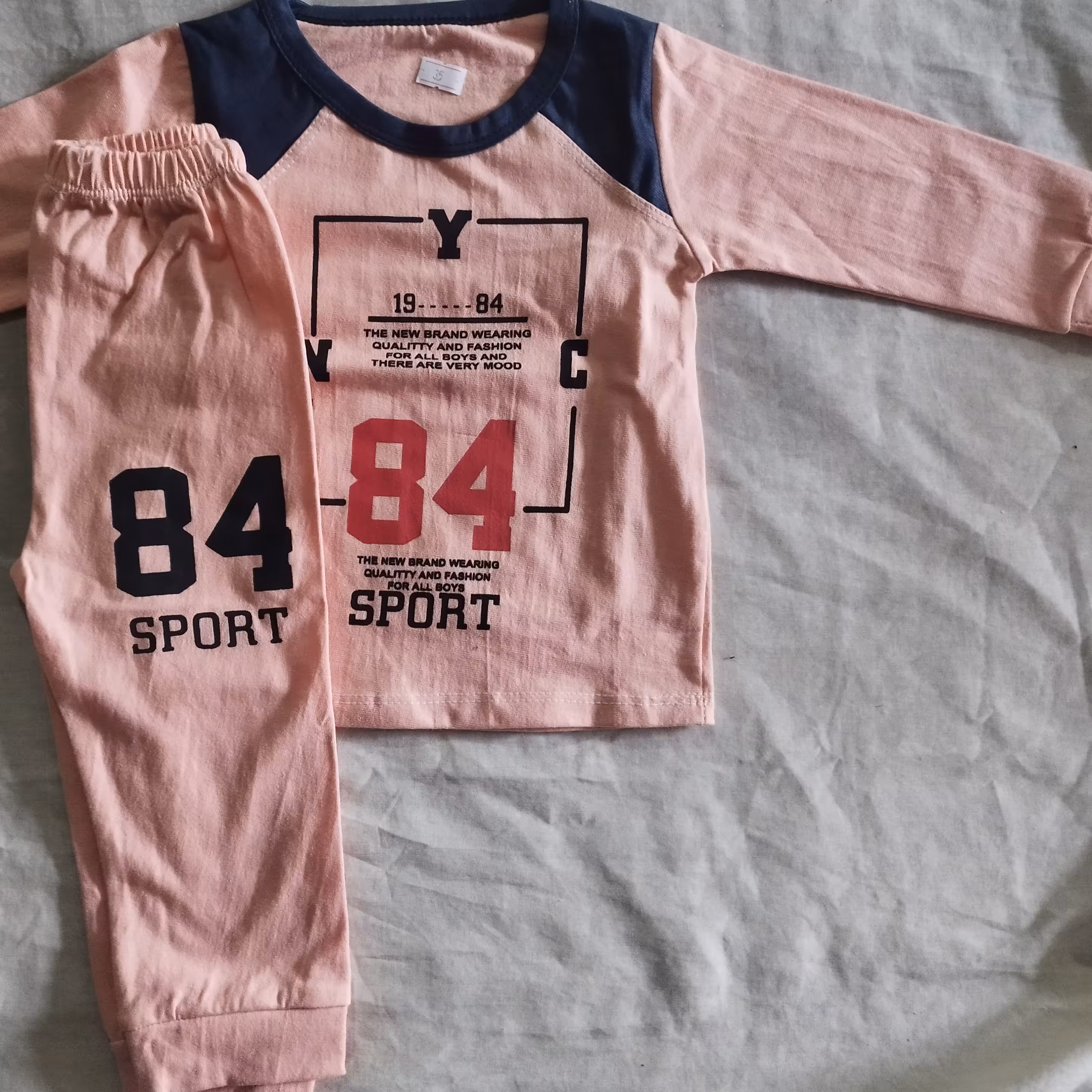 ست بلوز شلوار اسپورت بچگانه با رنگ بندی های جذاب