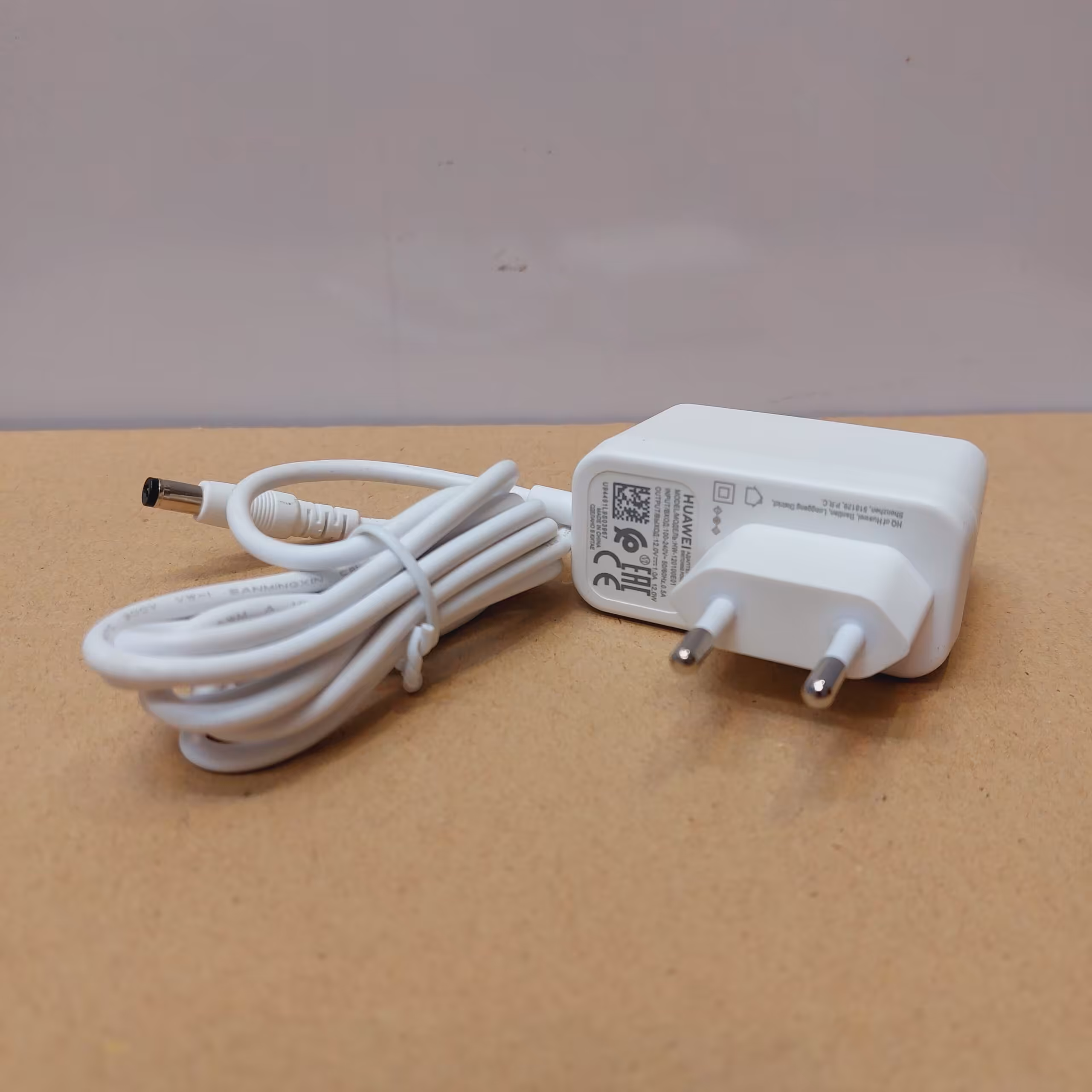 آداپتور مودم  12 ولت 1 آمپر اصلی TF i60 H1 یا Huawei B612