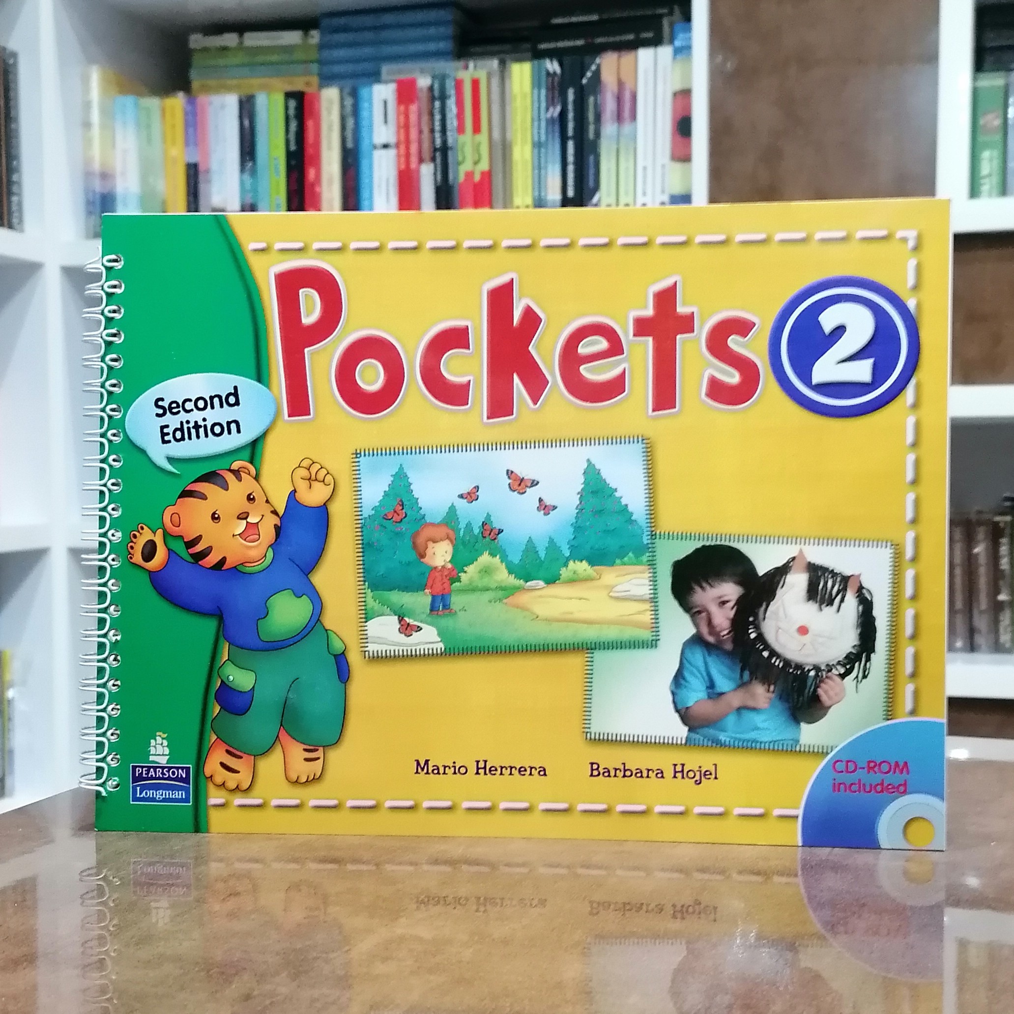کتاب Pockets 2