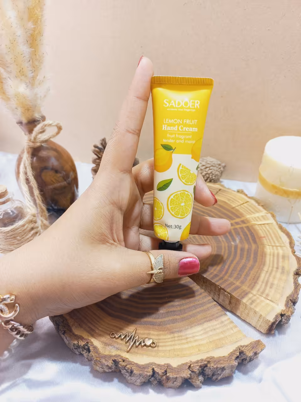 کرم دست تیوپی لیمو LEMON سادور Sadoer کد  SD81167