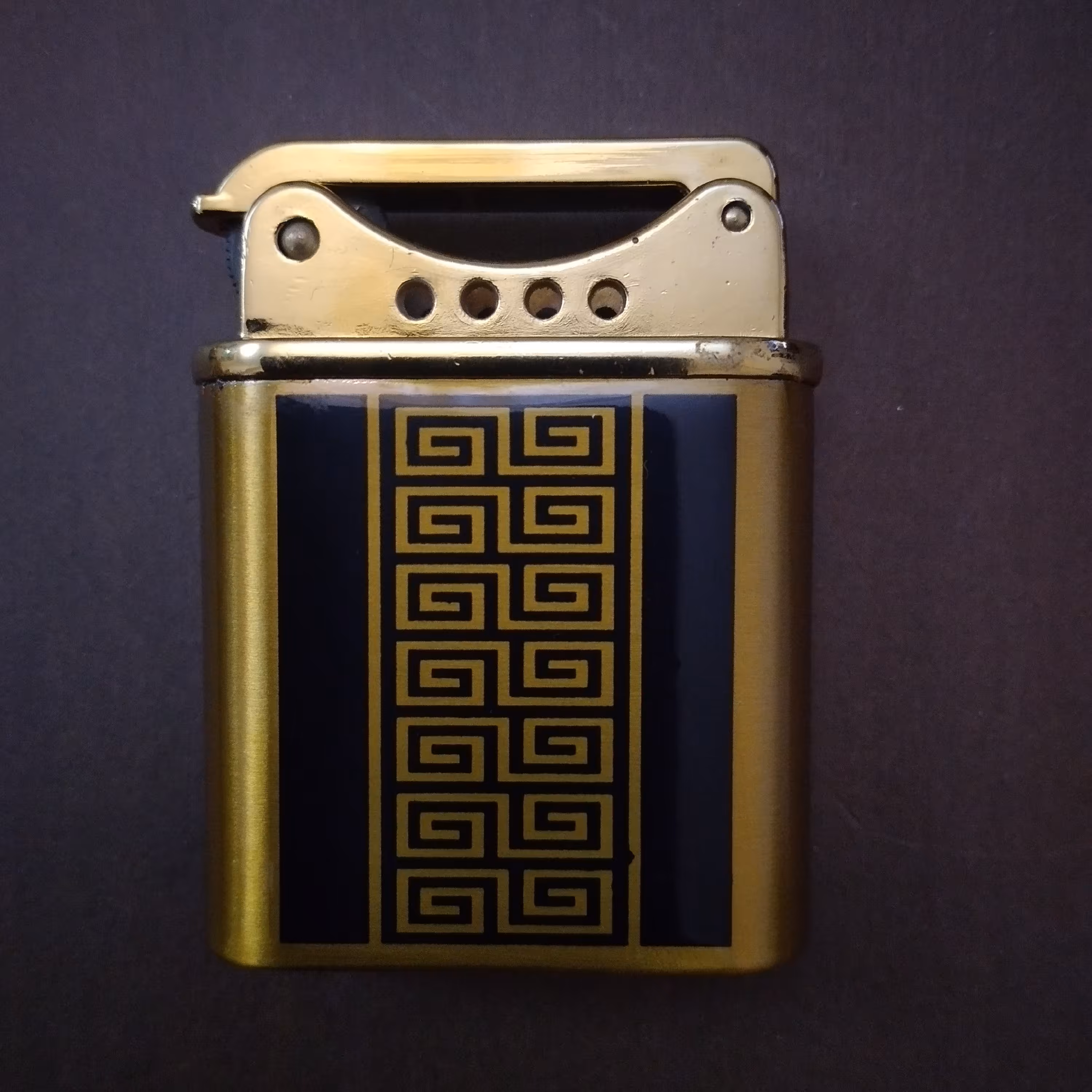 فندک چرخشی لوکس