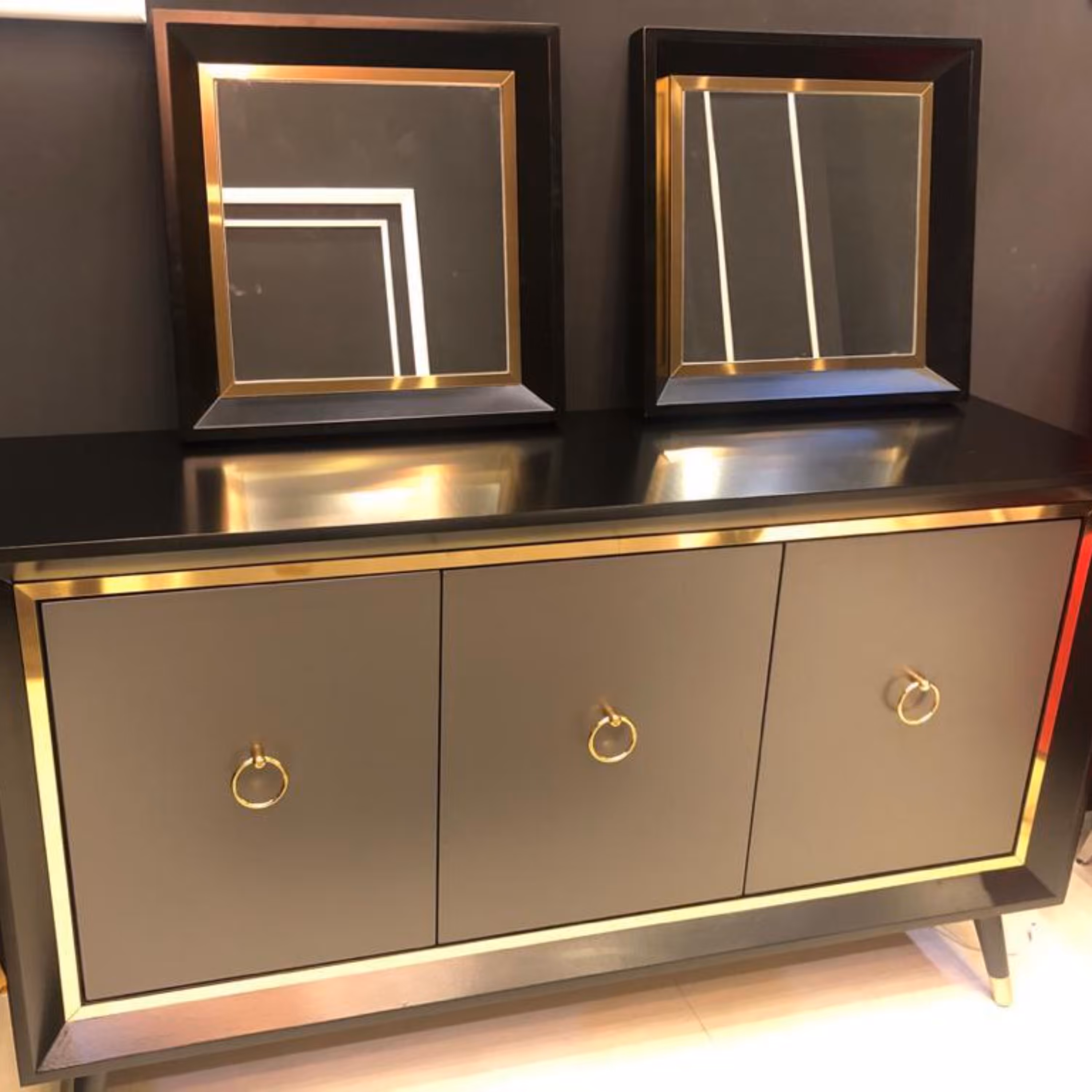 آینه و کنسول مدل ویمه