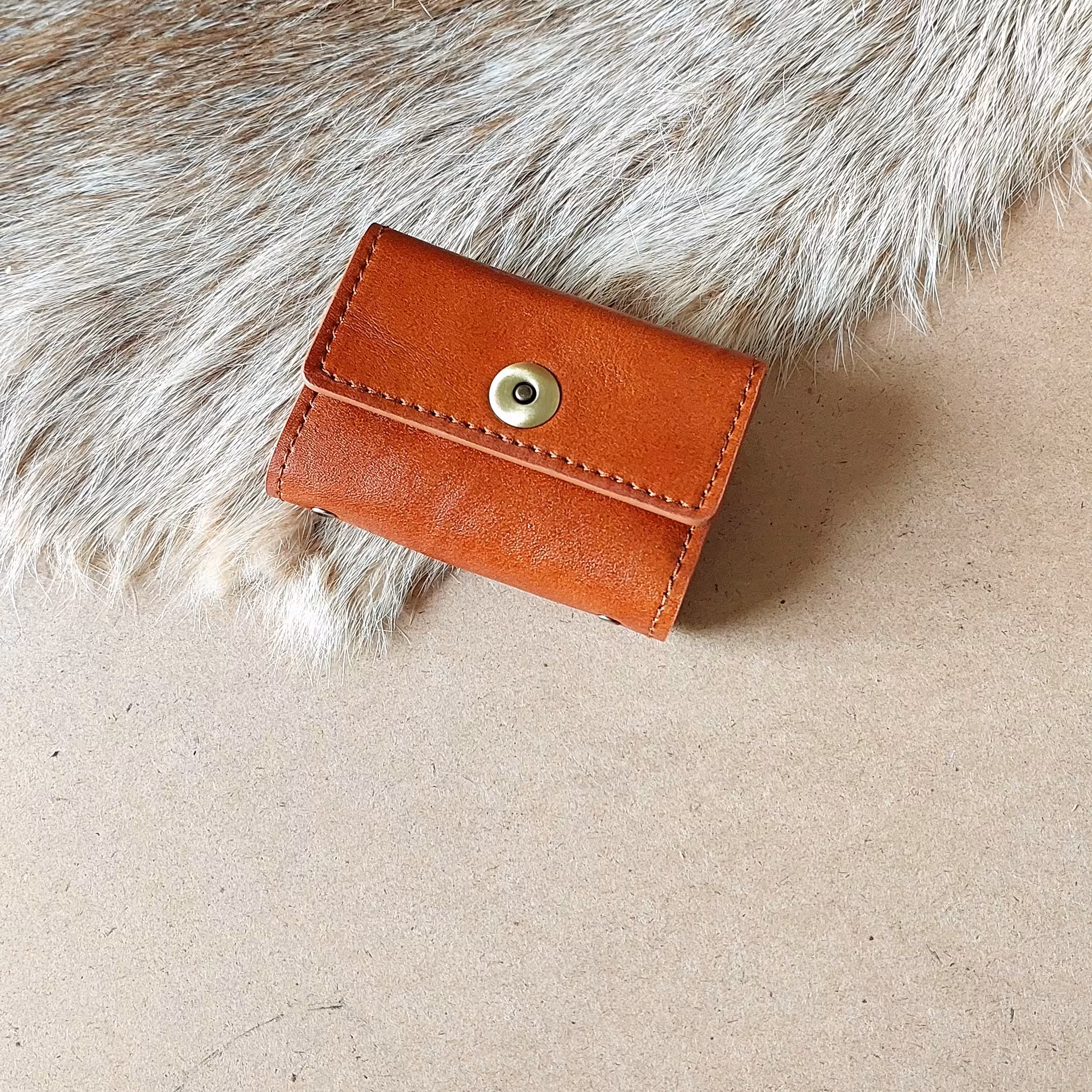 جا کارت بانکی و عابر بانک چرم طبیعی عسلی دستدوز 