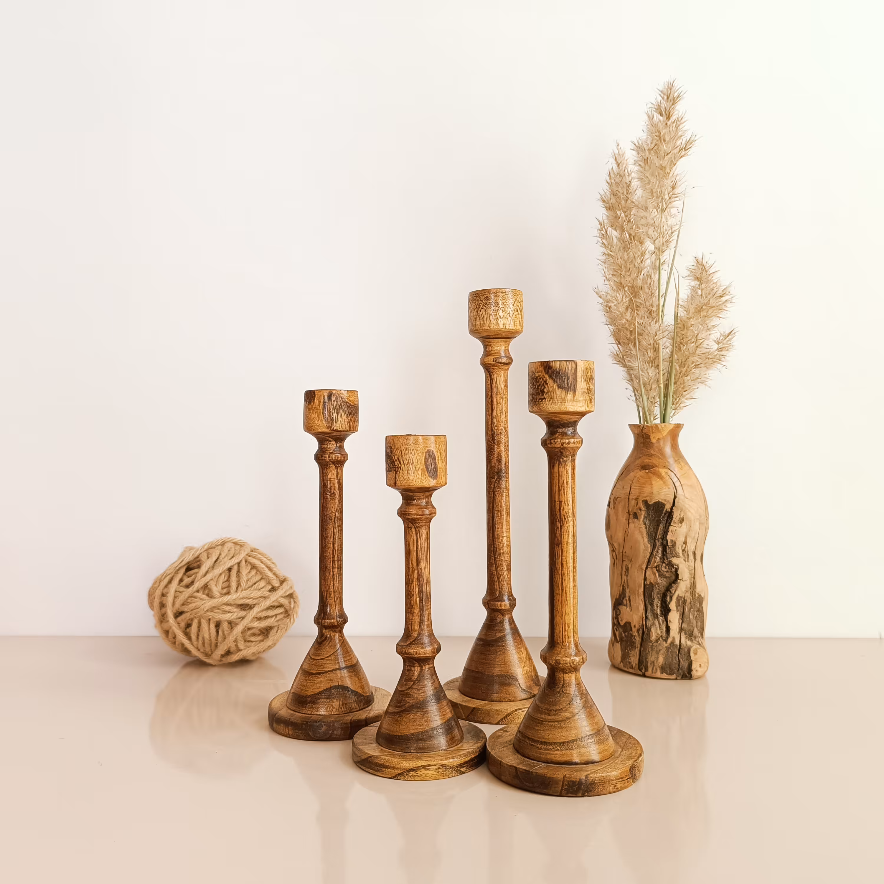 جا شمعی چوبی خراطی قیمت تکی(پس کرایه)