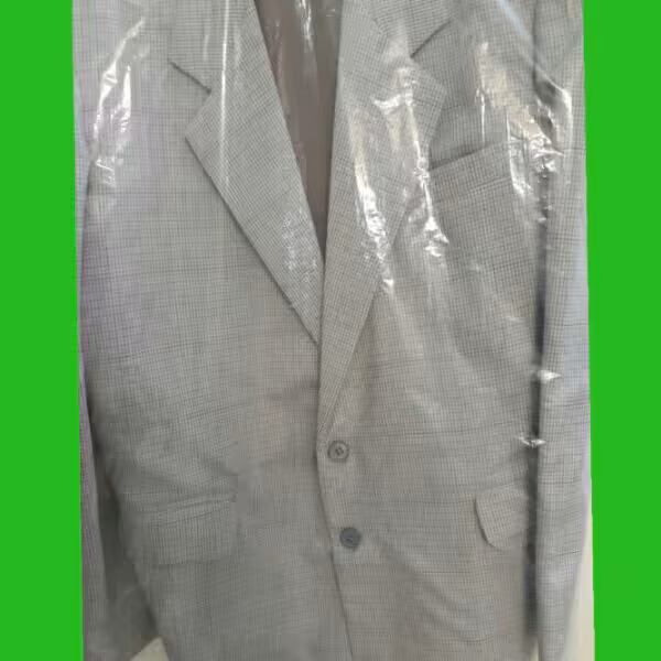 کت مردانه شیک و خوش تن و خوش پوش در حال عرضه زیر قیمت بازار می باشد 