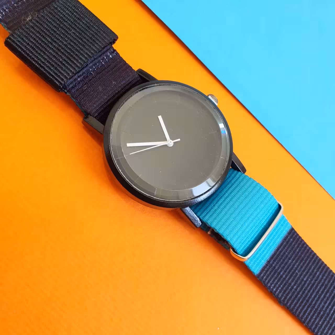 ساعت مچی دخترانه و پسرانه والار (مشکی فیروزه ای ) walar