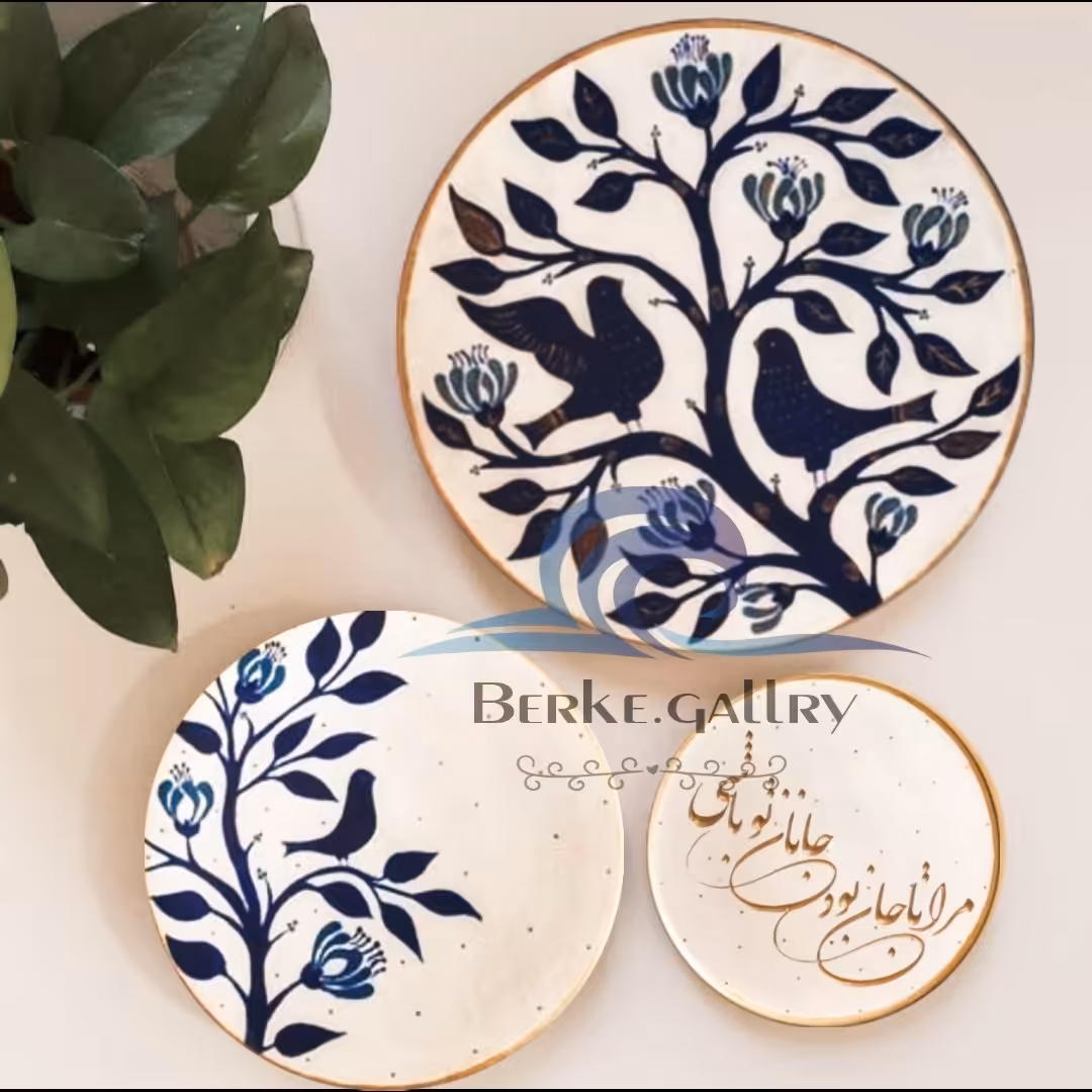 دیوارکوب سفالی مجموعه سه عددی طرح گل و مرغ و متن