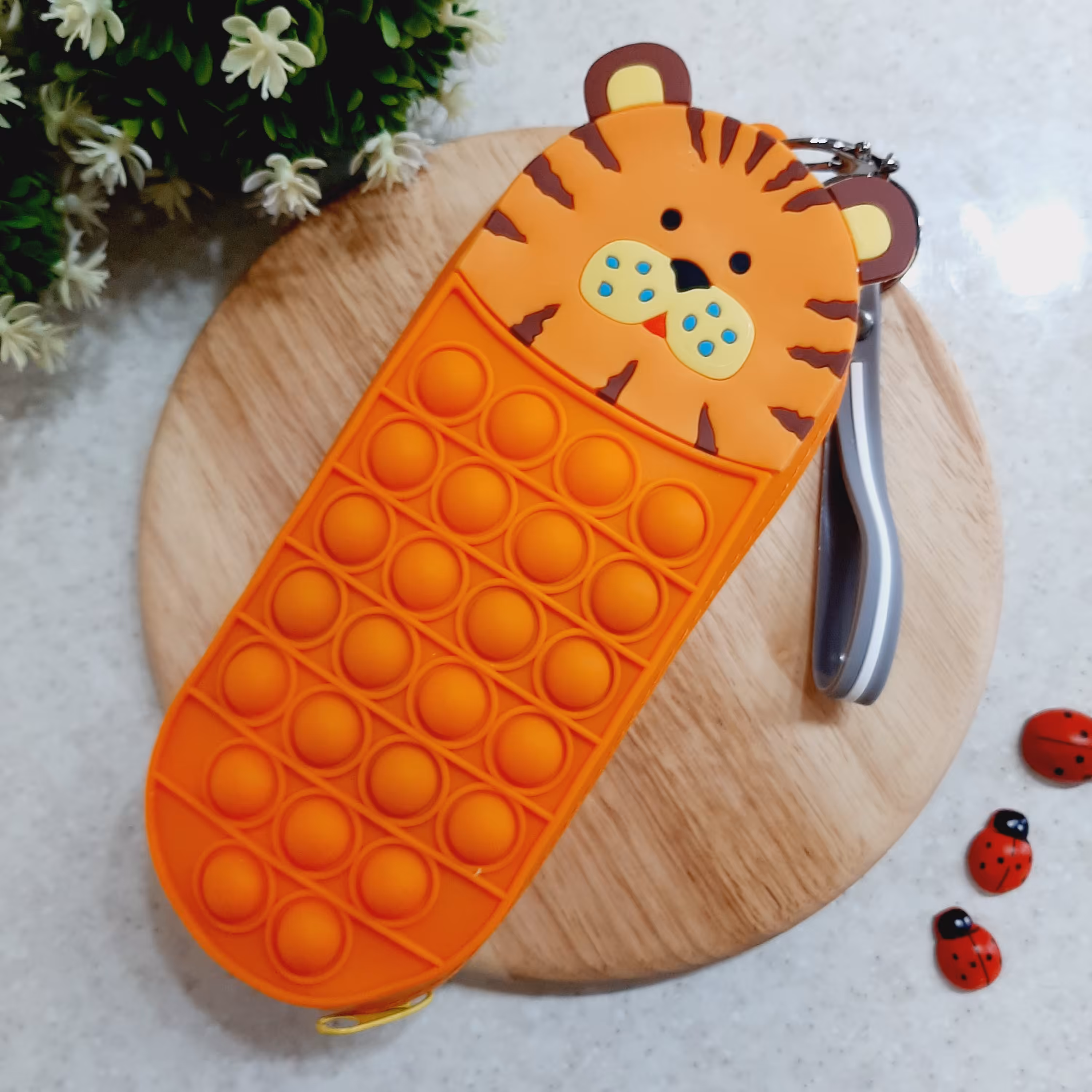 جامدادی سیلیکونی پاپیتی فانتزی طرح ببر نارنجی