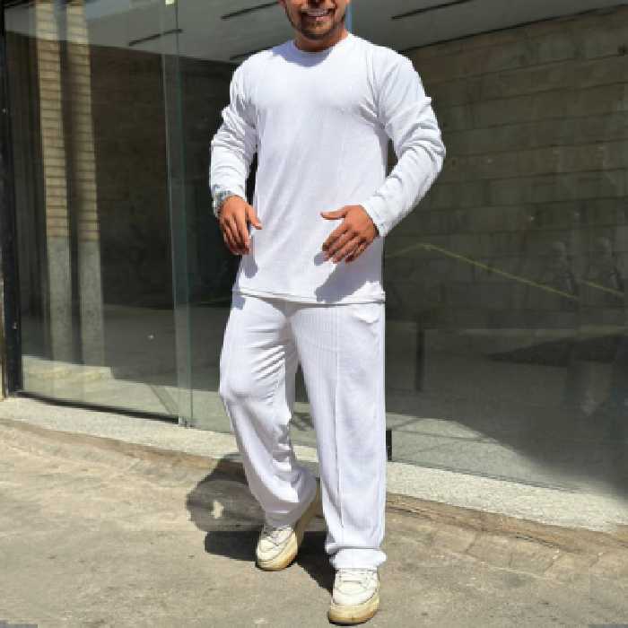ست تیشرت آستین بلند و شــلوار فیتیله ای سفید