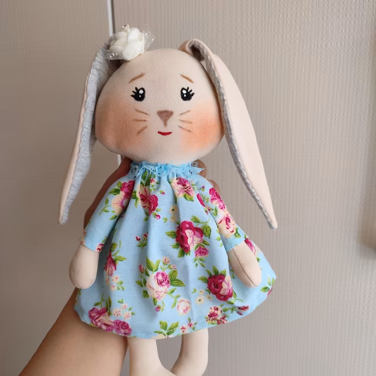 عروسک پارچه ای  23 سانتی خرگوش نماد سال 1402 