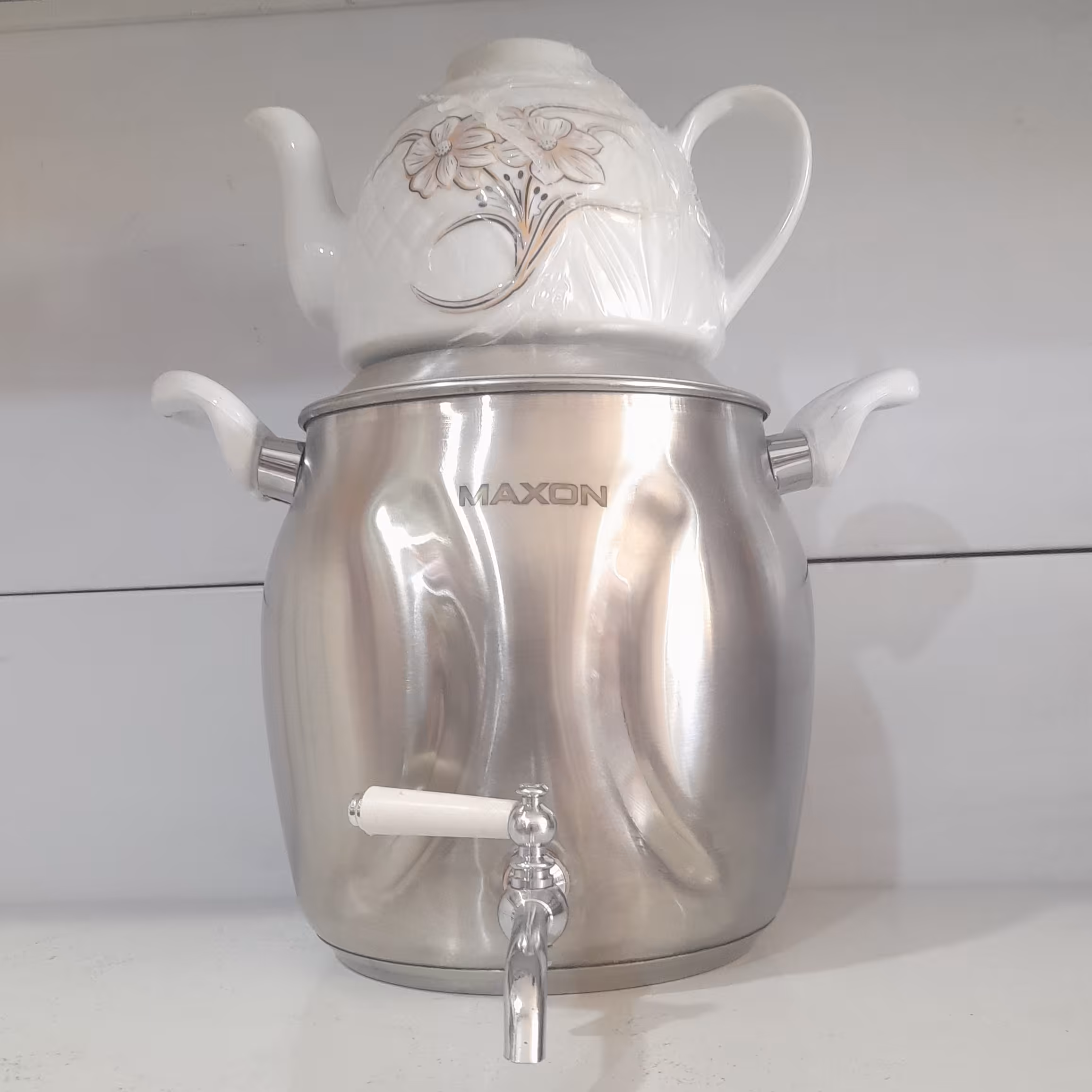 کتری و قوری 