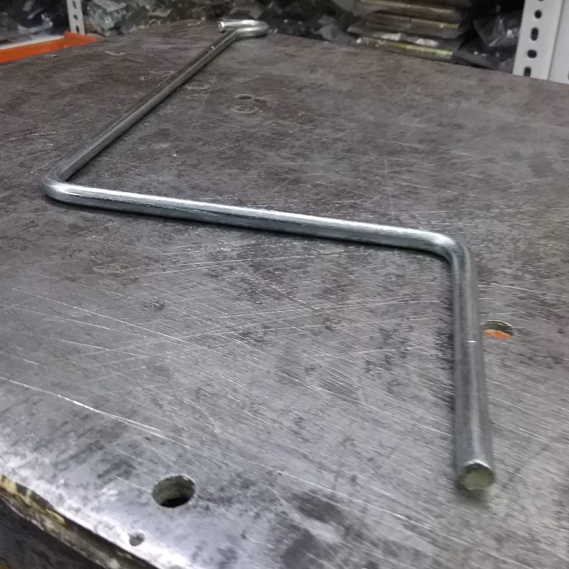 بسته دوتایی میله (آچار )دسته جک پراید( در صورت خرید بیش از 10 عدد تخفیف عالی داده میشود)