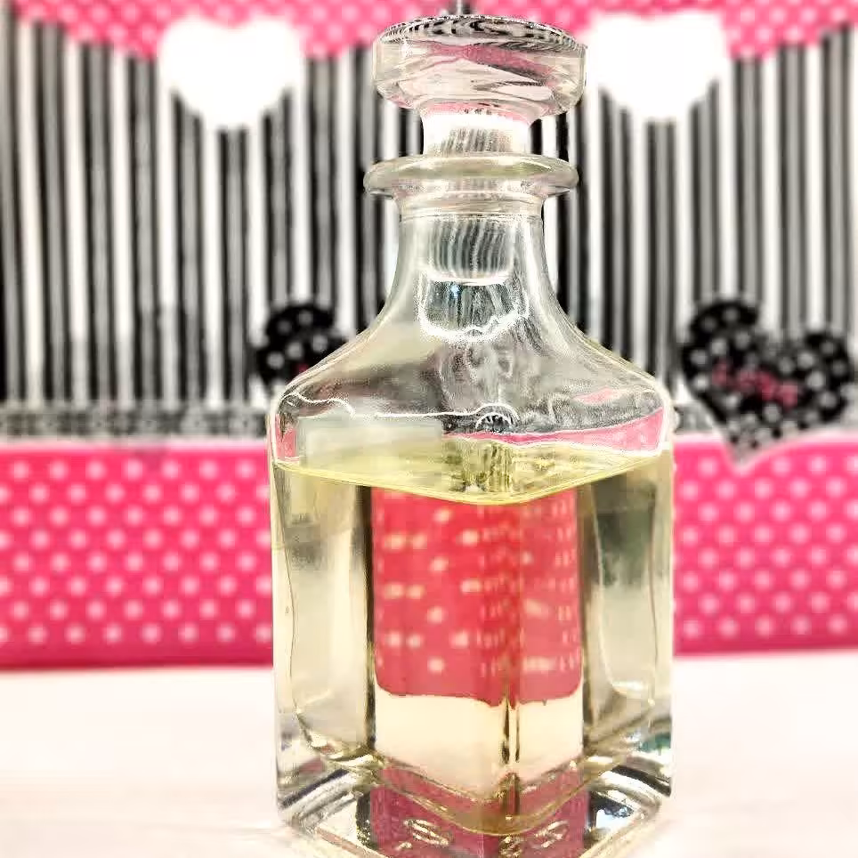 فروش عطر مگاماره ( قیمت گرمی )