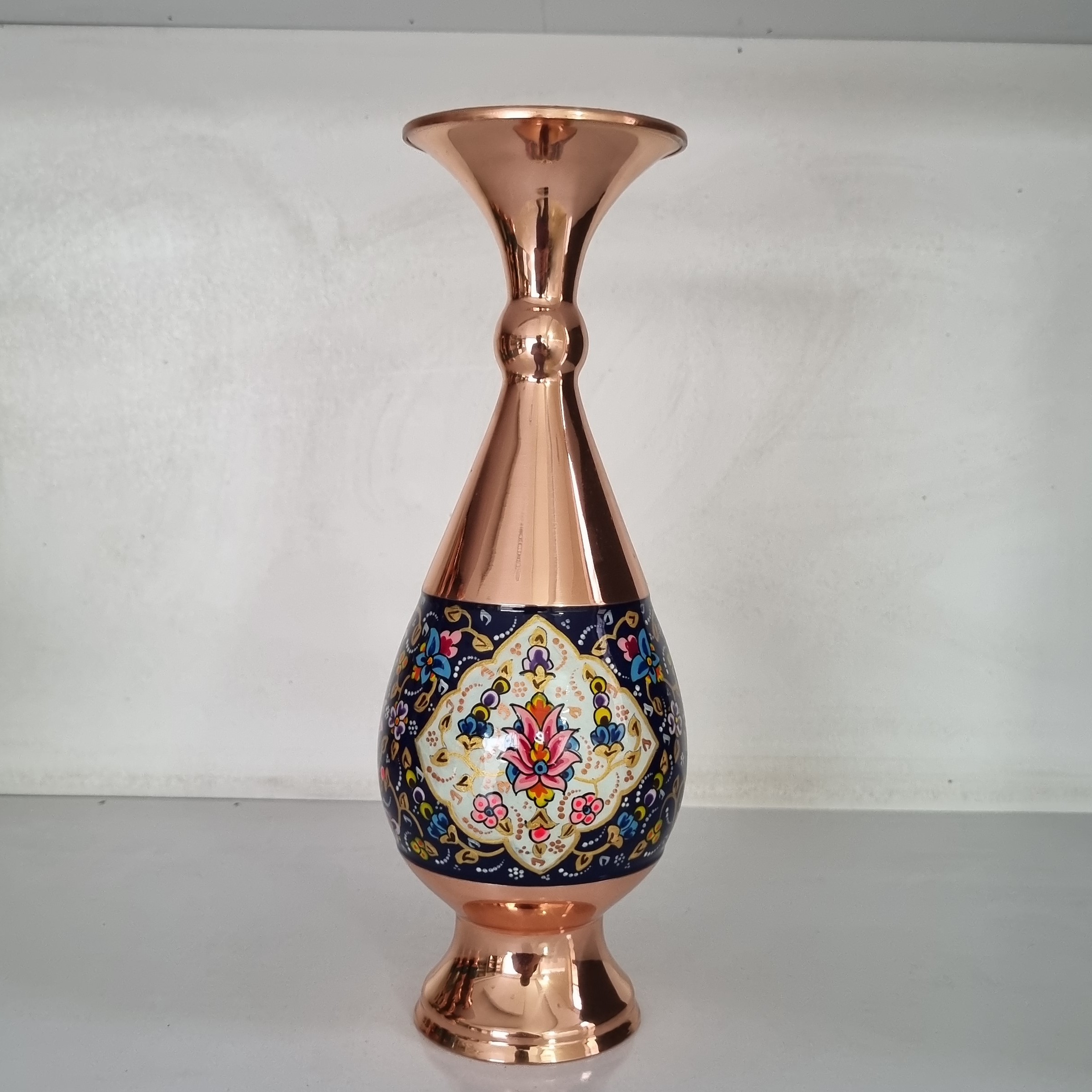 گلدان 25 پرداز