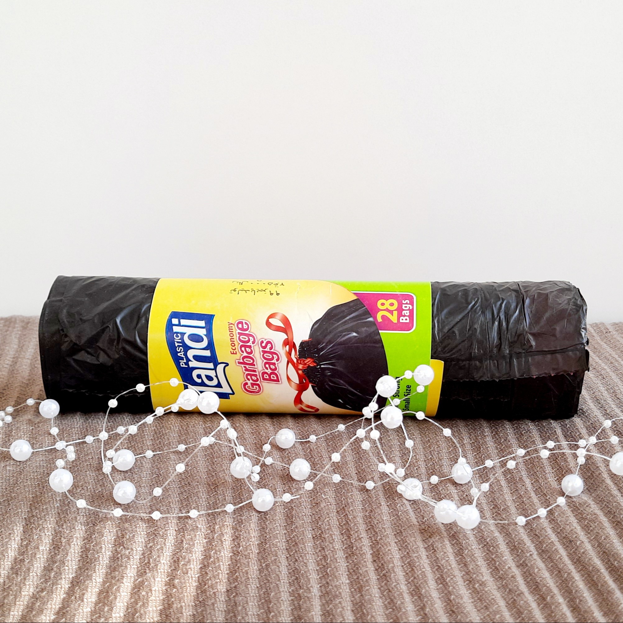 کیسه زباله بنددار لندی 28 عددی سایز کوچک 45در 50 