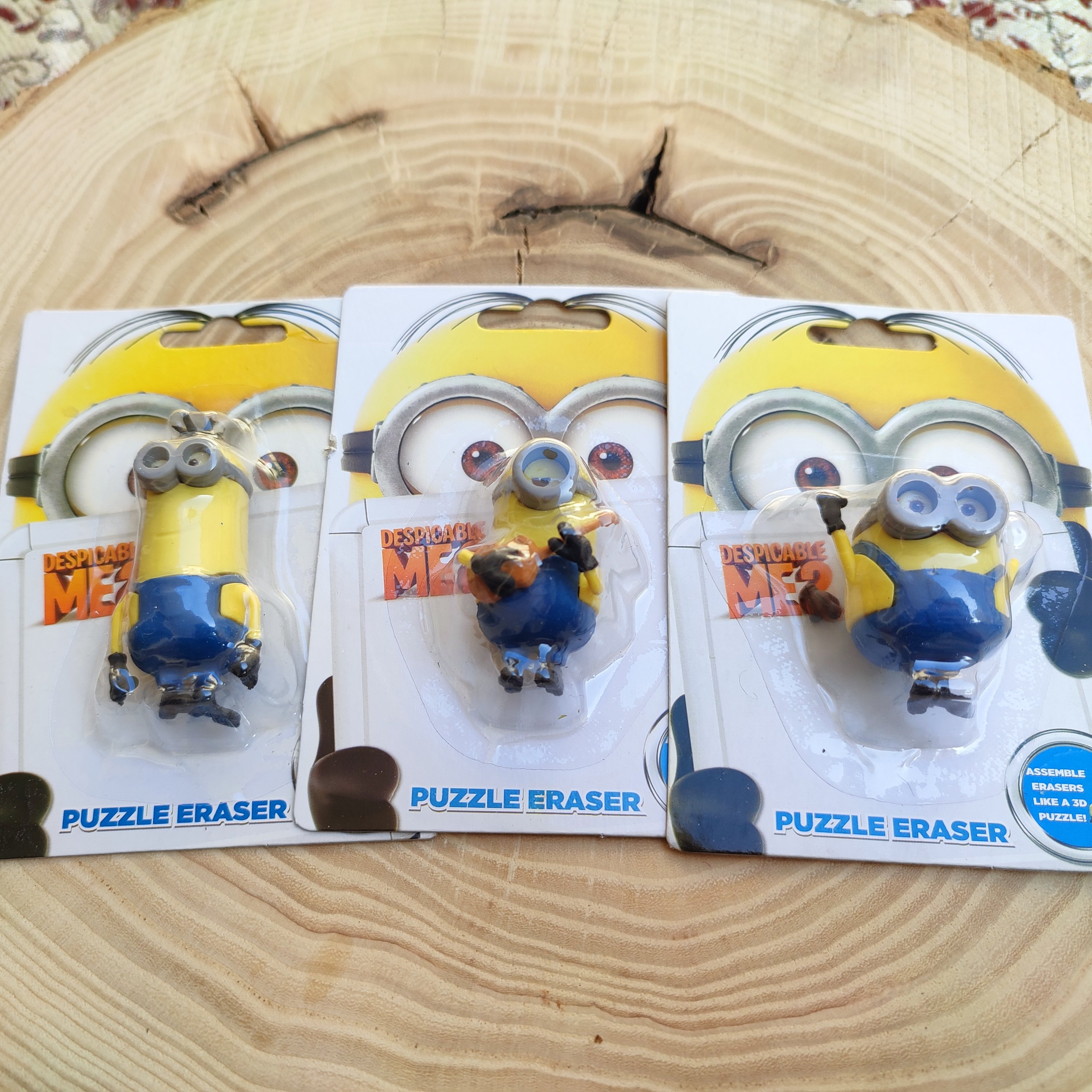 پاکن مینیون در سه طرح بسیار زیبا هر عدد 14 تومن