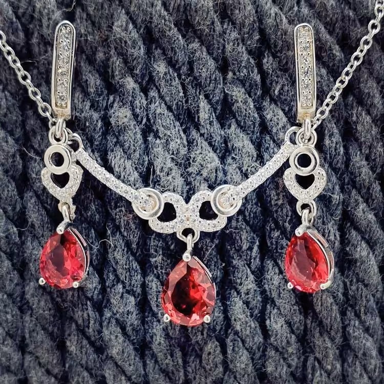 نیم ست نقره زنانه خارجی بسیار با کیفیت مدل یک توگردنی زنجیر سرخود و جفت گوشواره