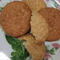 کلوچه ارگانیک زنجبیلی باکیفیت عالی پخت تنوری،اینمحصول هر1000گرم معادل 24عدد کلوچه است