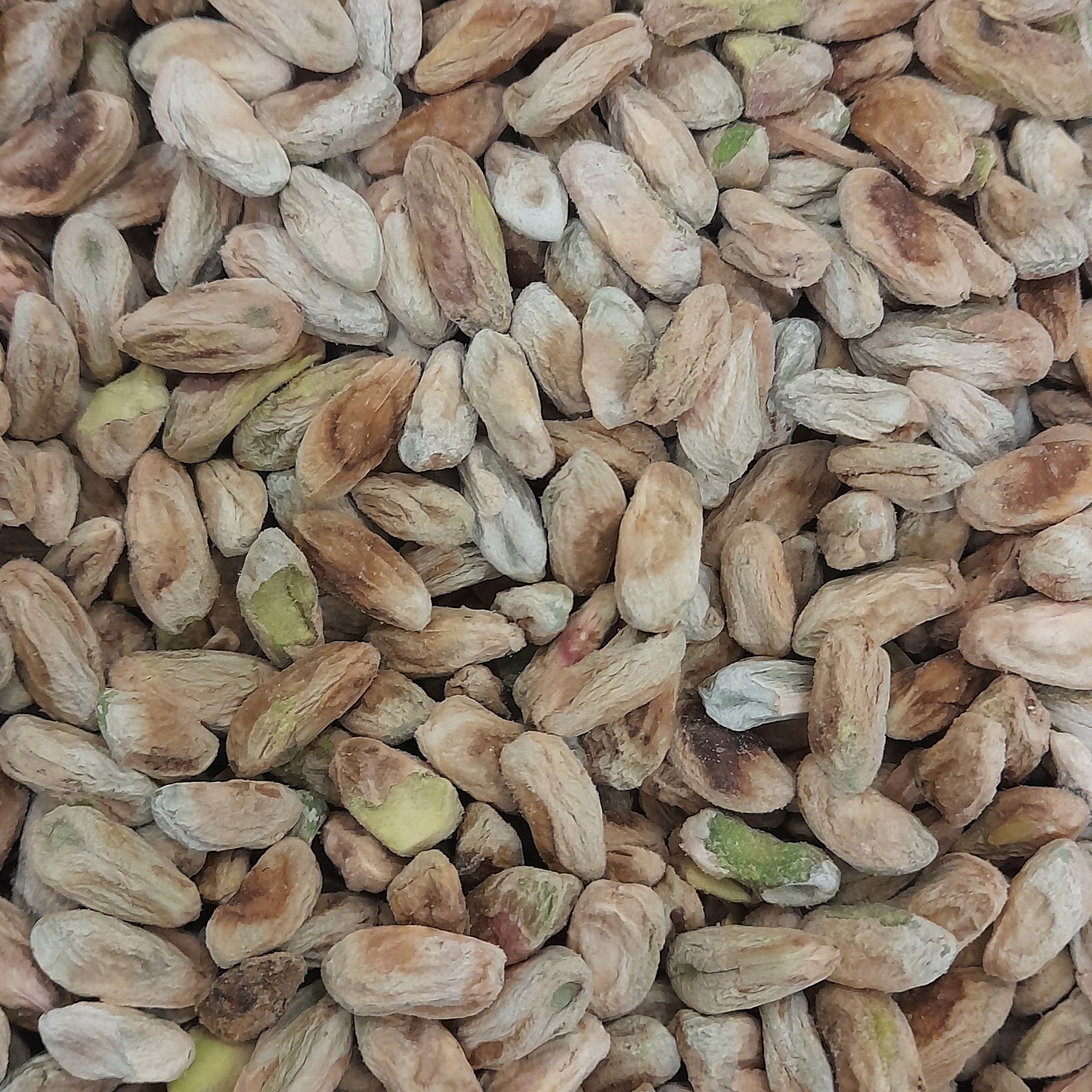 مغز پسته کالک