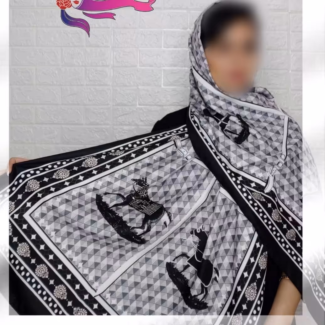 شال پاییزه نخ پنبه طرح هرمس بسیار خوش سر ، ضدچروک و نخ کشی و لیز نیست، گرم و راحت با ارسال رایگان از گالری نسیم