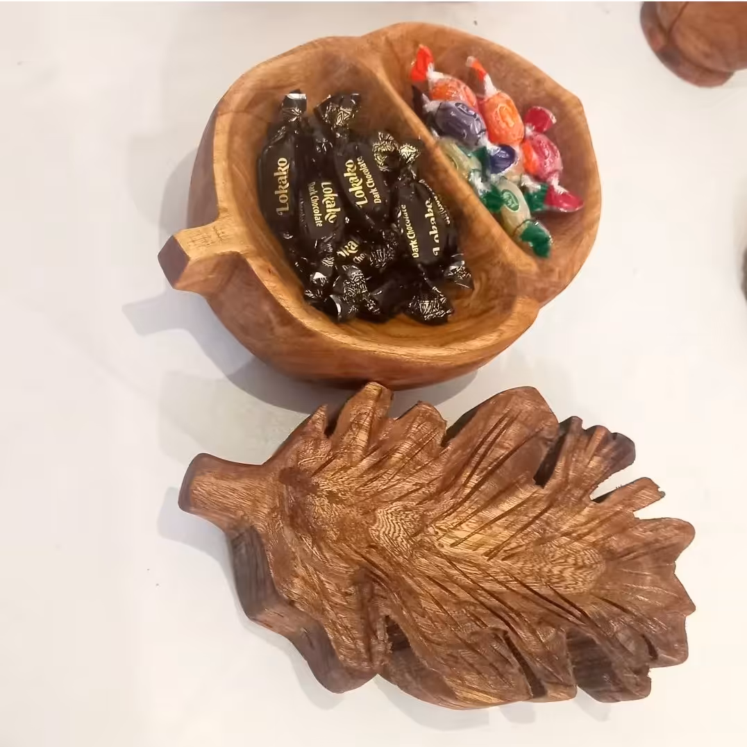 اردو خوری بلوط و برگ