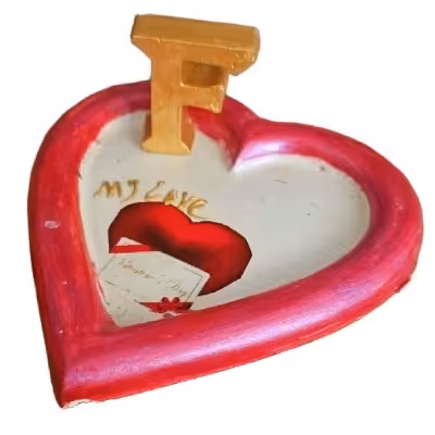 استند قلبی با حرف انگلیسی F کهنه کار