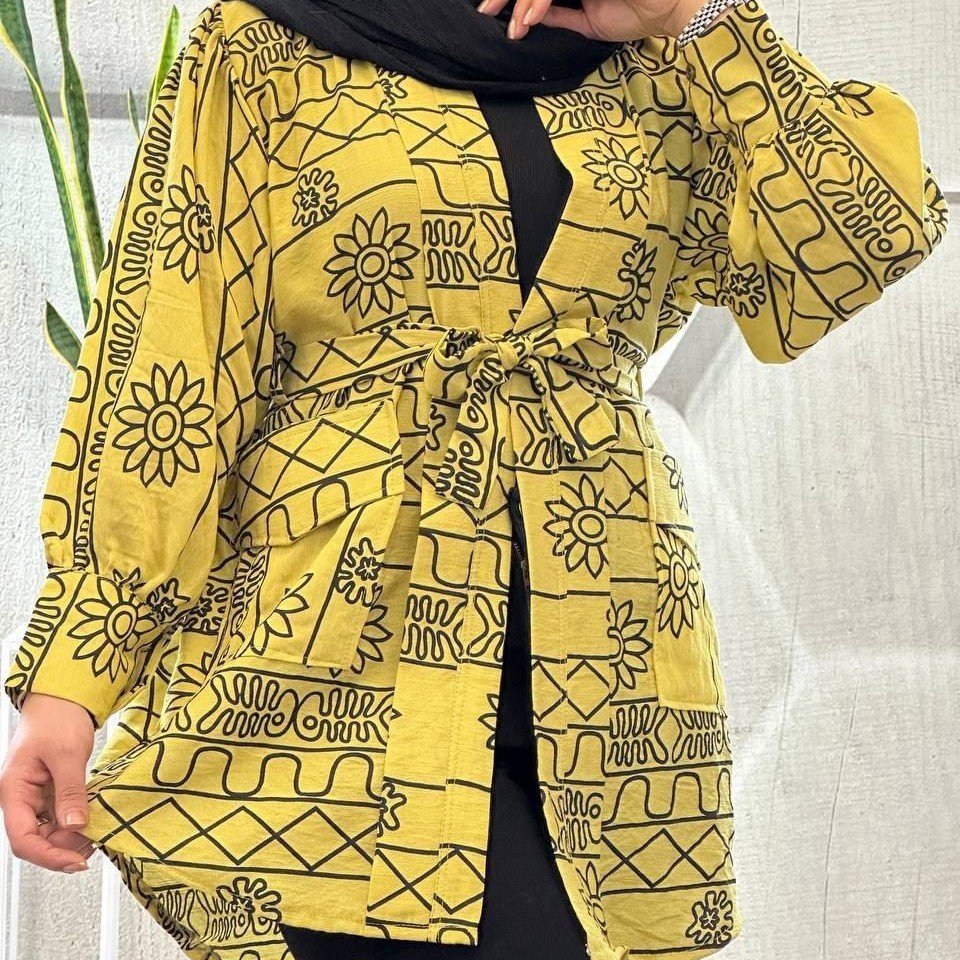 مانتو گلی