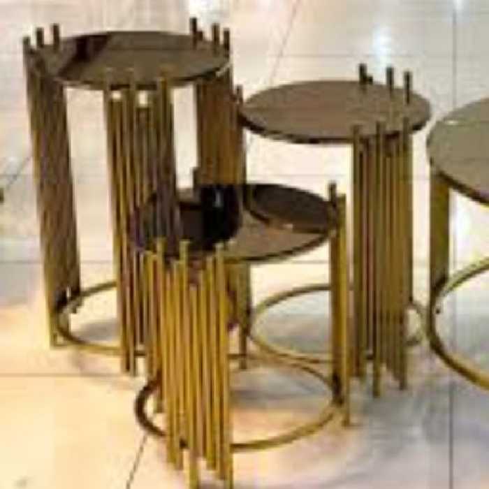 میز عسلی و جلو مبلی پیانو  با صفحه  mdf های گلاس با کیفیت فورتیک 