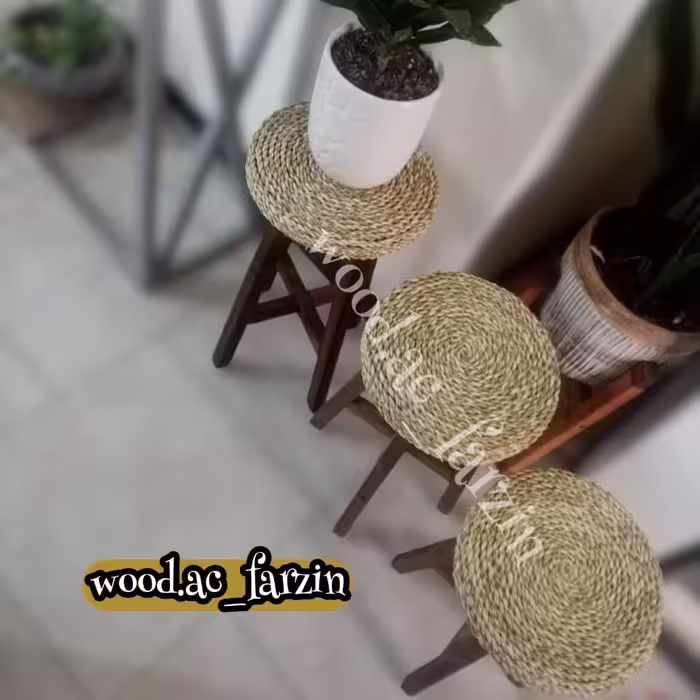 استندو پایه گلدان  چوبی و حصیری قطر 25 سانتی 3تایی