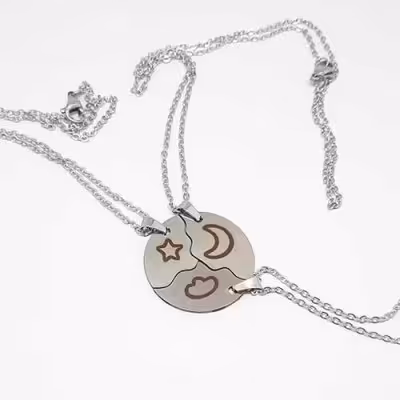 گردنبند سه تایی ماه و ابر و ستاره