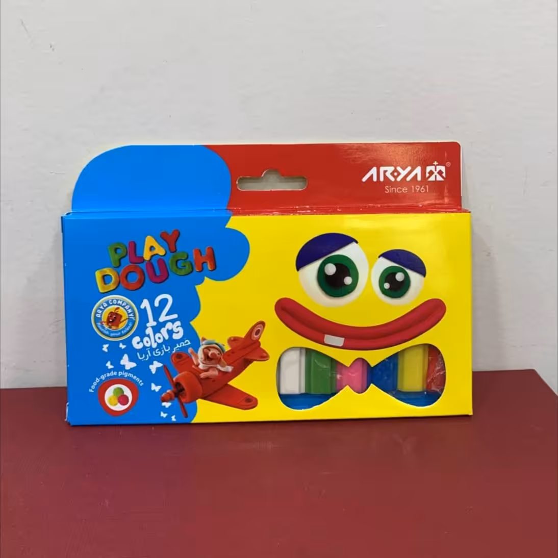 خمیر 12 رنگ مقوایی آریا