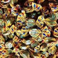 شکلات پر طرفدارتوفیس400گرمی. محصول تضمین کیفیت ومرجوعی دارد