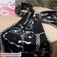 شال زمینه مشکی