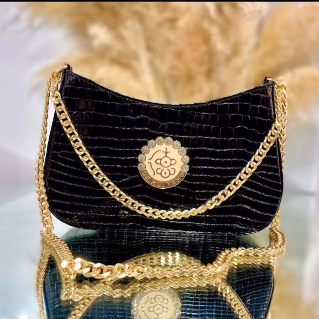 کیف پاسپورتی خورشیدی