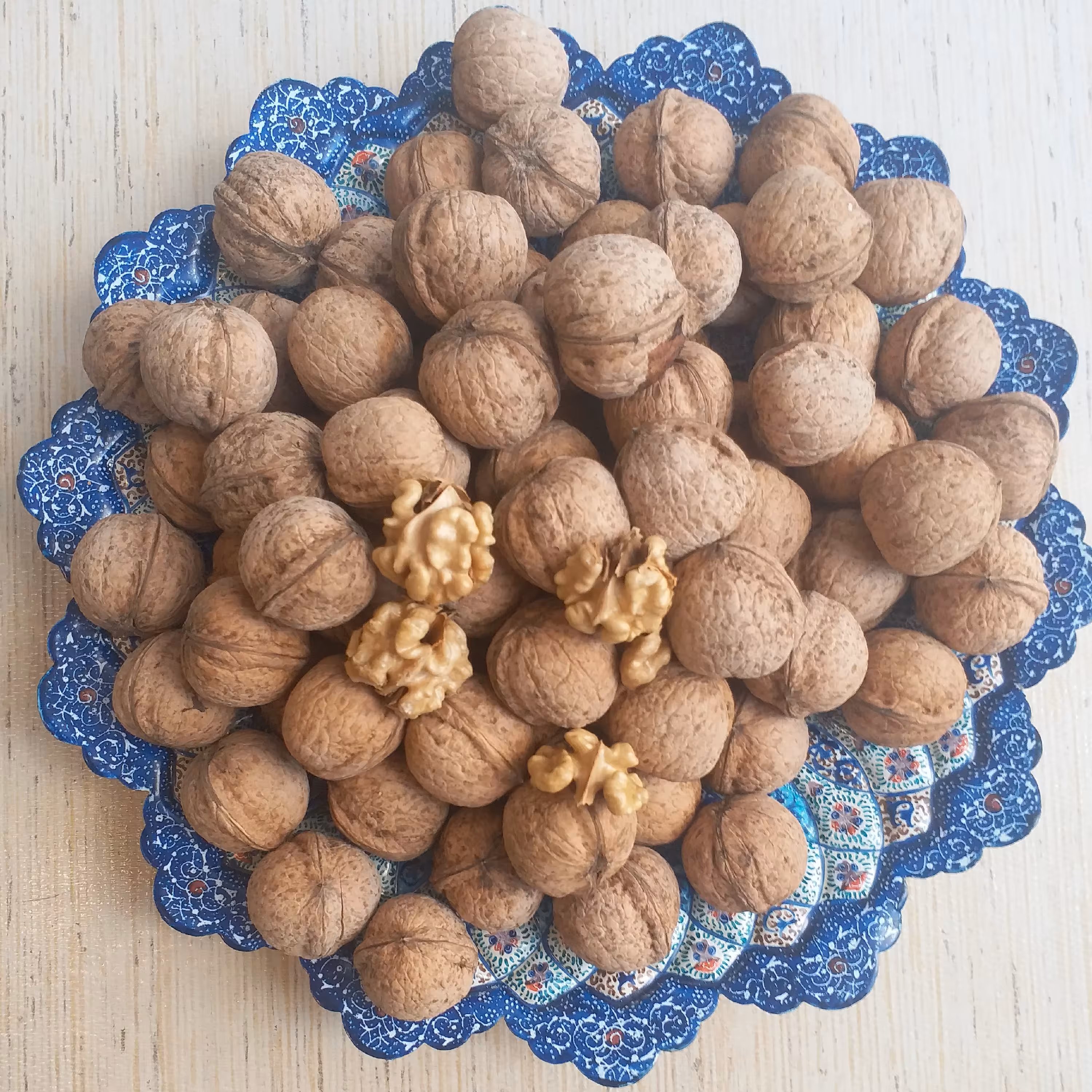 گردو عالی مراغه امسال(نیم کیلویی)