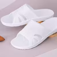 دمپایی نایک  سفید سایز 40 تا 42