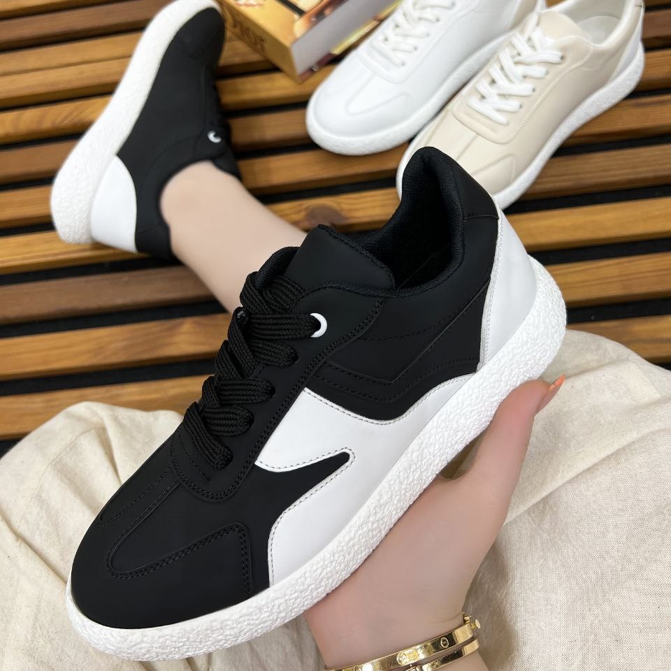 کتونی 
مدل جدید  
کد  601 
زیره و رویه خارجی 
قالب استاندارد  
Size 37ta40