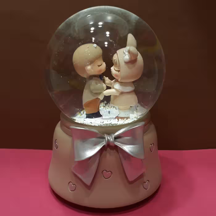 گوی موزیکال برفی باطری خور