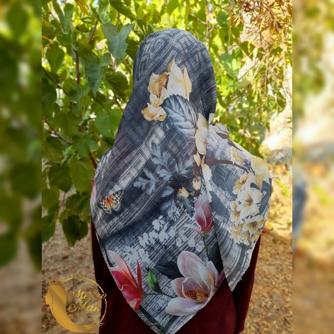 روسری طرح گل