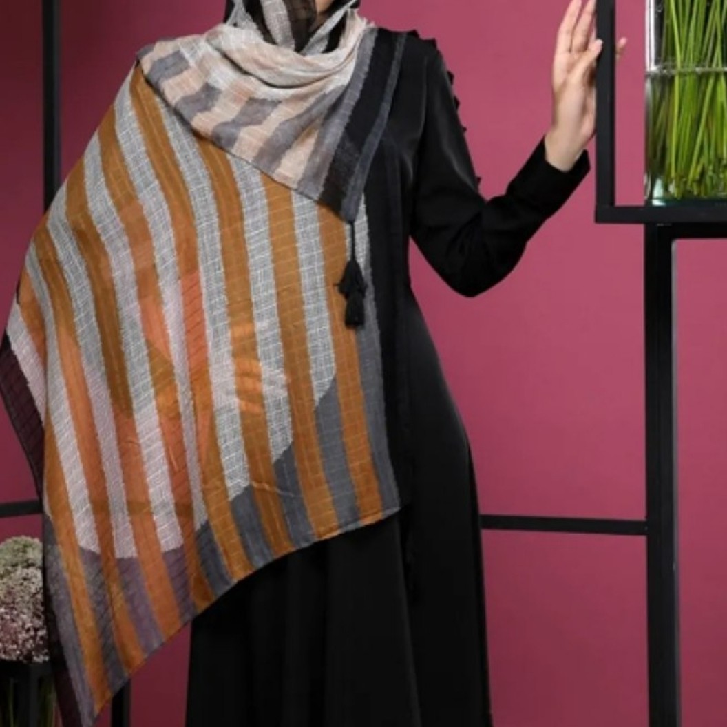 شال حریر و نخ