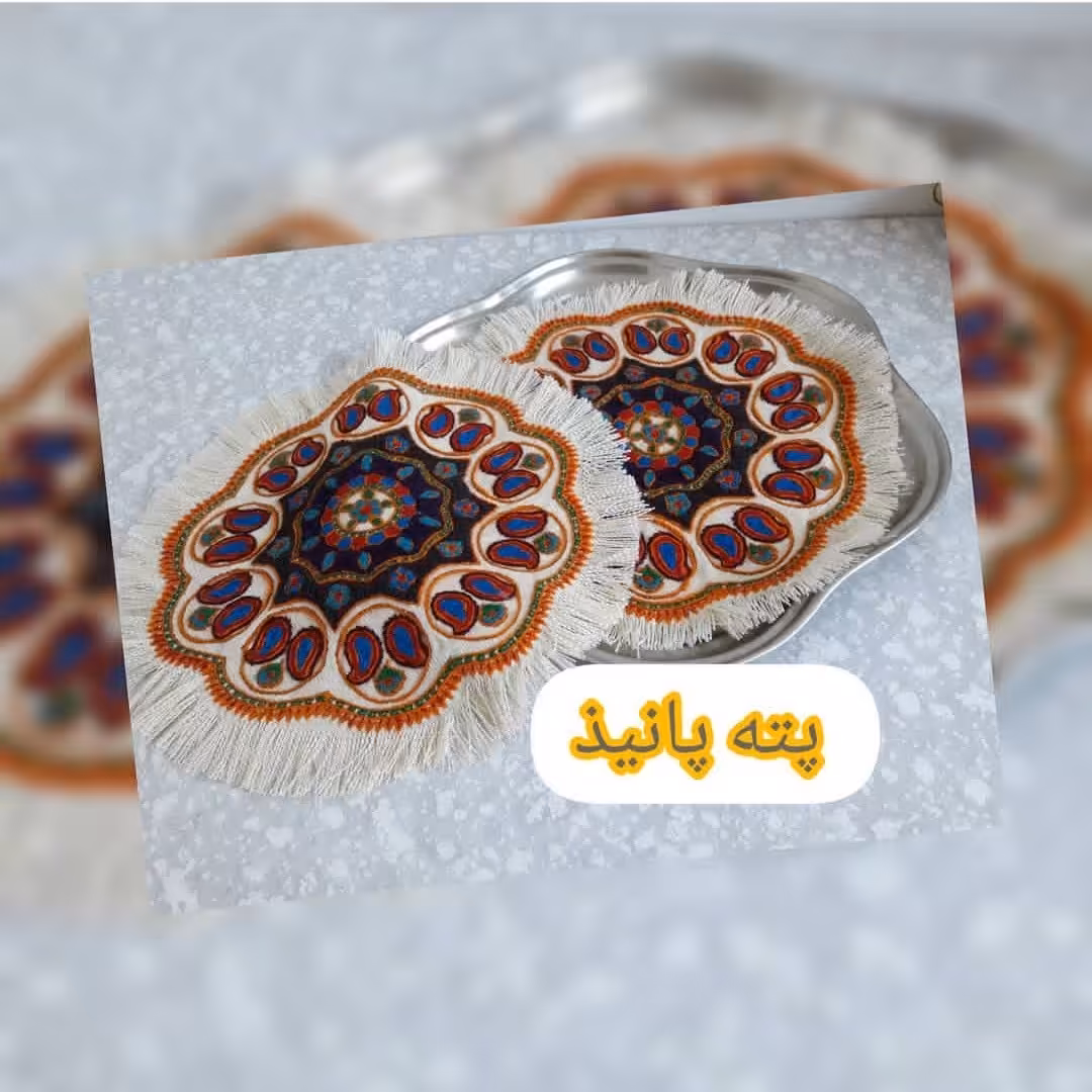 رومیزی گردحلقه ای