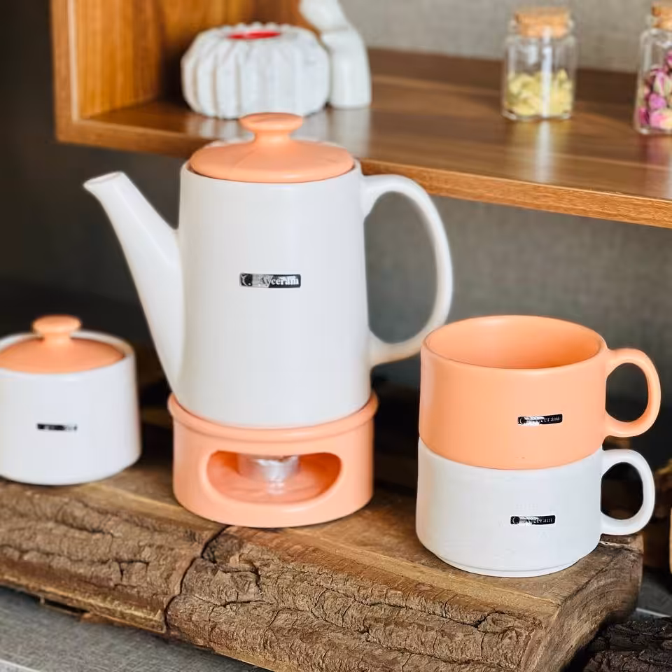 ست صبحانه خوری قوری فنجان و قندون