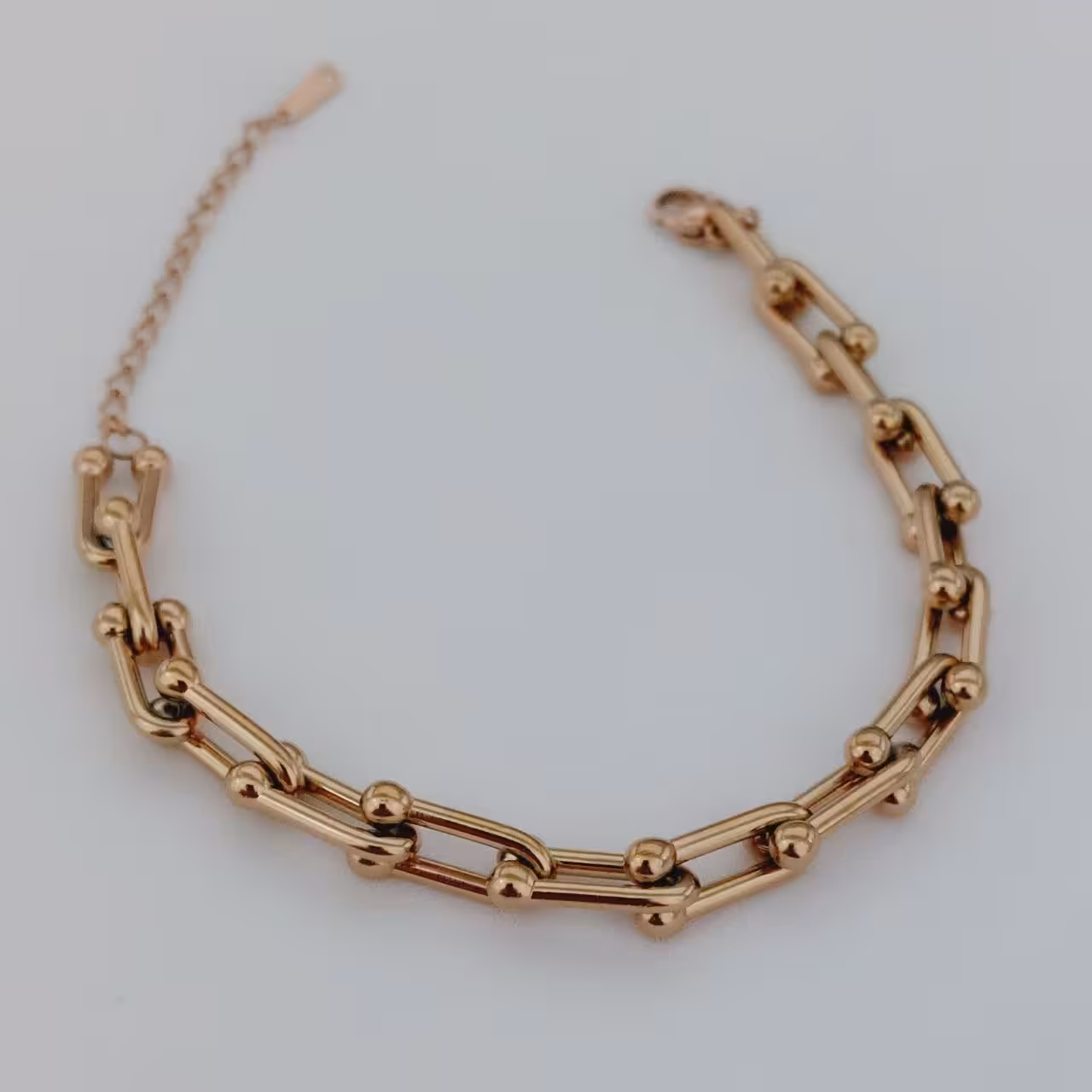 دستبند کد10509 طرح طلا.استاینلس استیل.آبکاری طلا.رنگ ثابت.ضدحساسیت