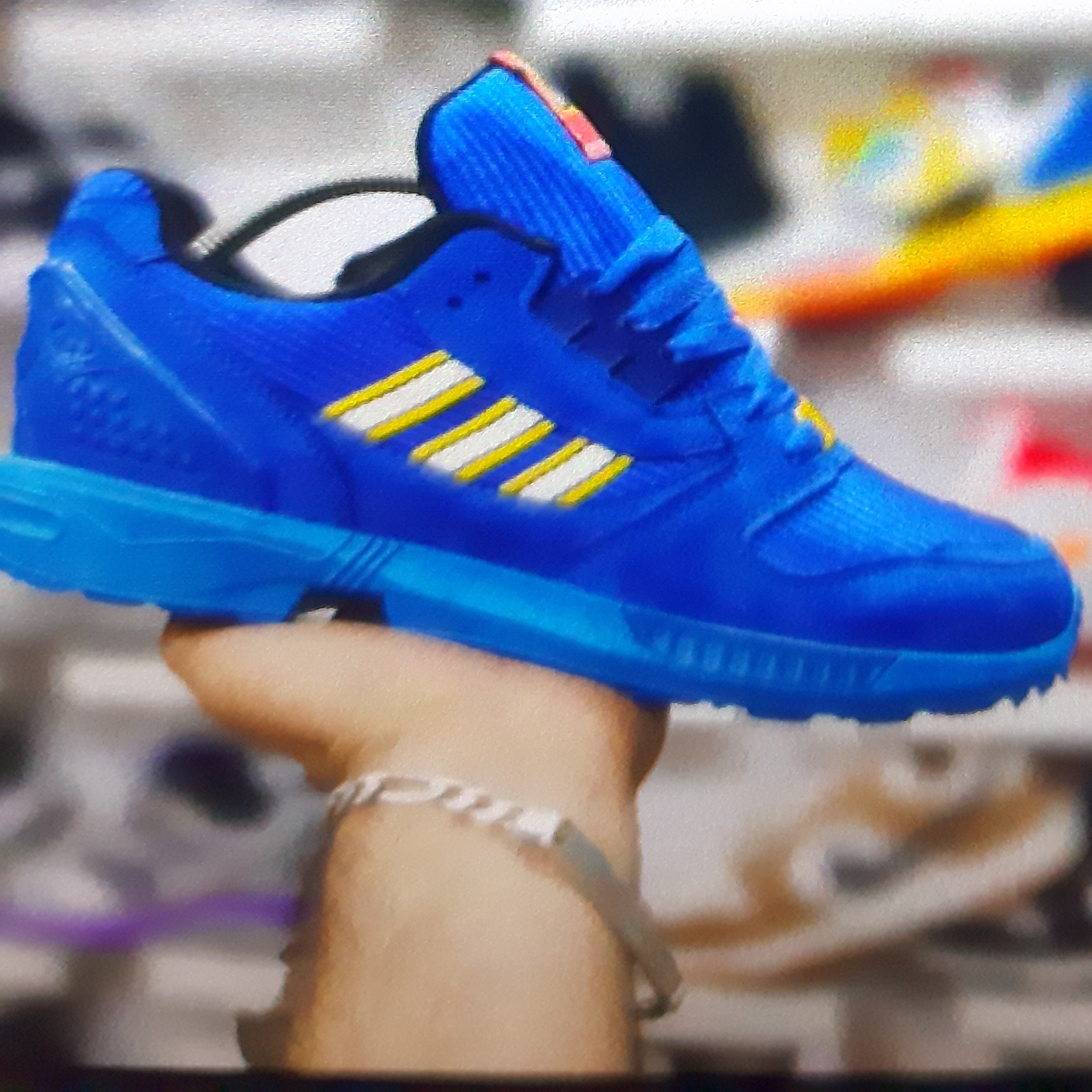 zx8000سایز37 تا44 رنگبندی متنوع با بهترین کیفیت و قیمت مناسب
