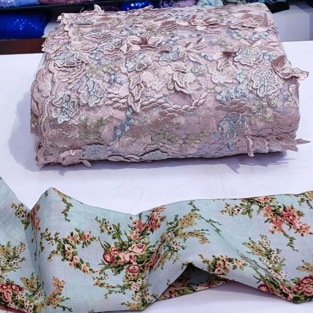 پارچه تور ابریشم دوزی شکوفه