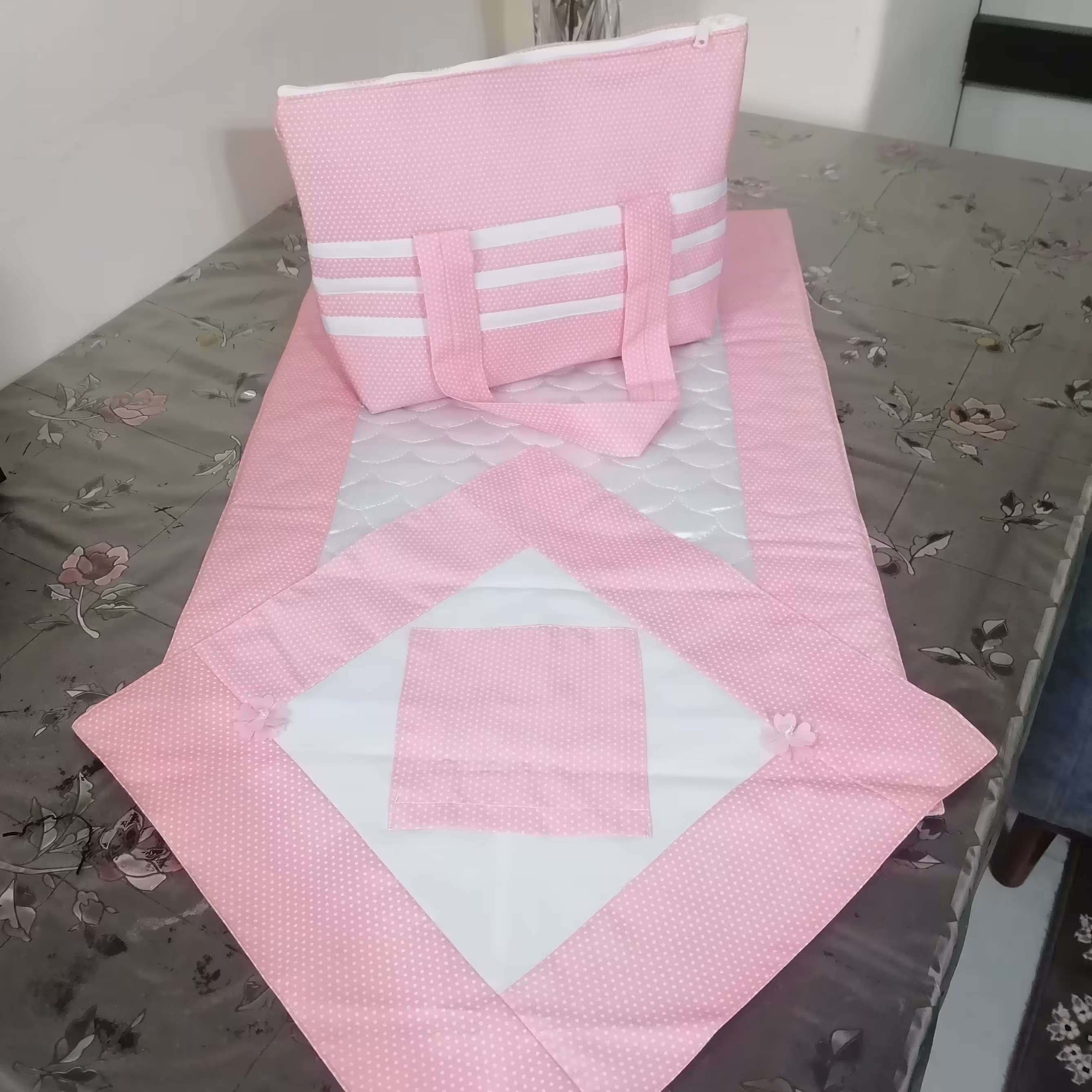 ست جشن تکلیف مدل شکوفه گیلاس