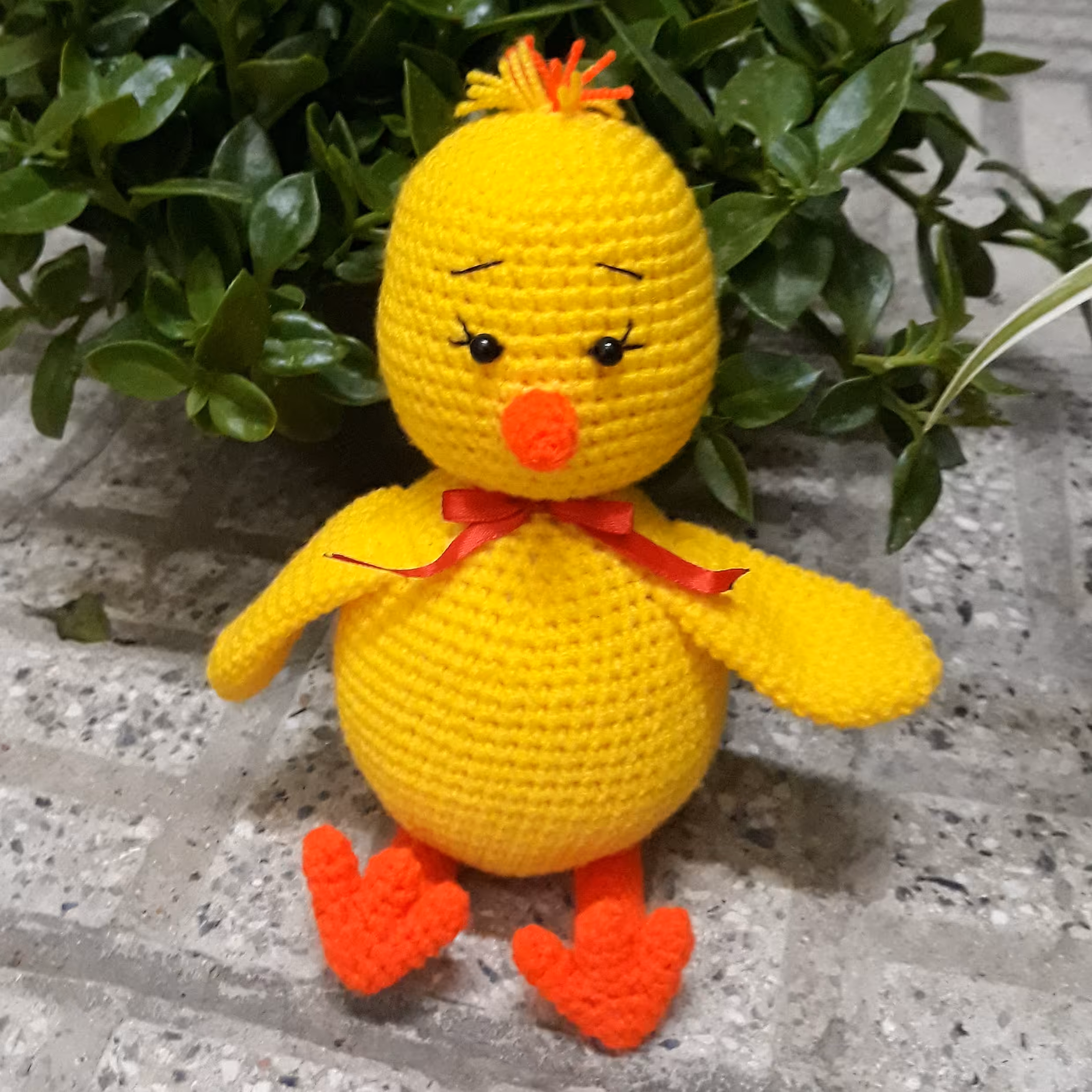 عروسک بافتنی جوجه طلایی